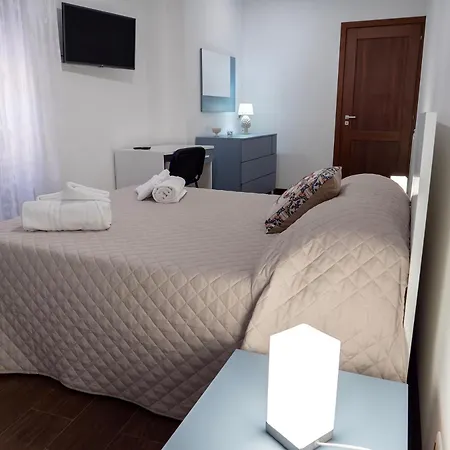 La Torre Lägenhet Santo Stefano di Camastra